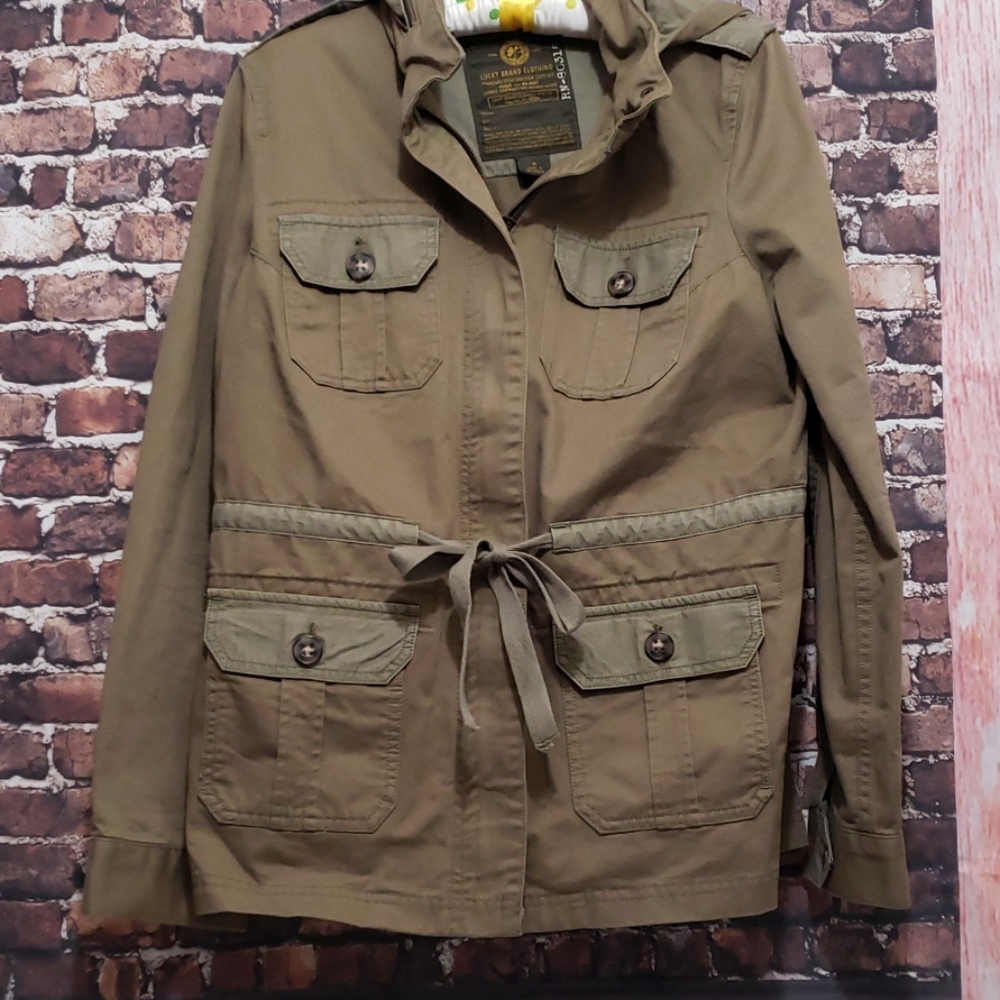 Lucky Brand camo jacket M